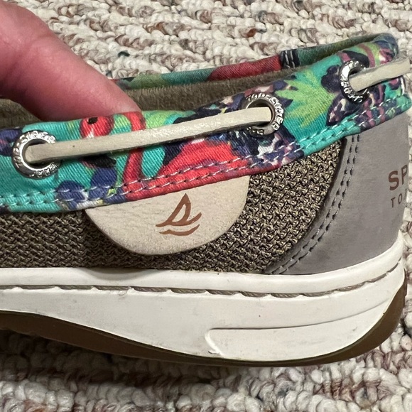 Gently worn Grey Sperry Angelfish Boat Shoes - Picture 6 of 11